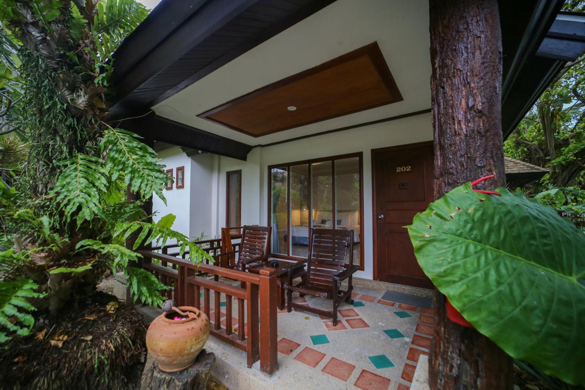 Sand Sea Resort Railay Beach Exterior photo