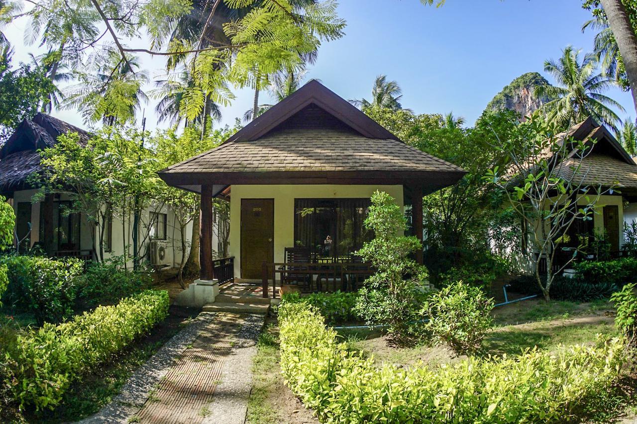 Sand Sea Resort Railay Beach Exterior photo